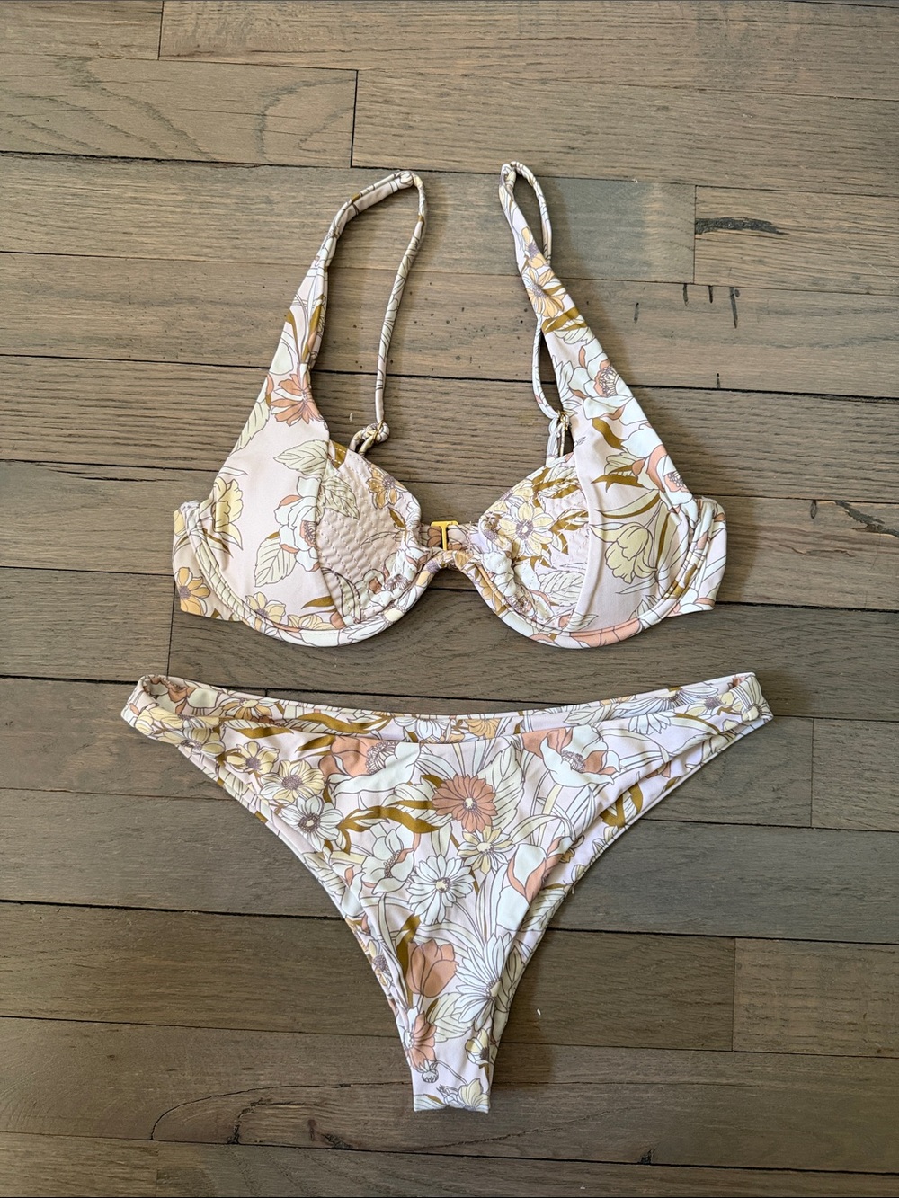 Floral Underwire Bikini Set in Soft Peach & Cream